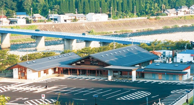 道の駅 美濃にわか茶屋