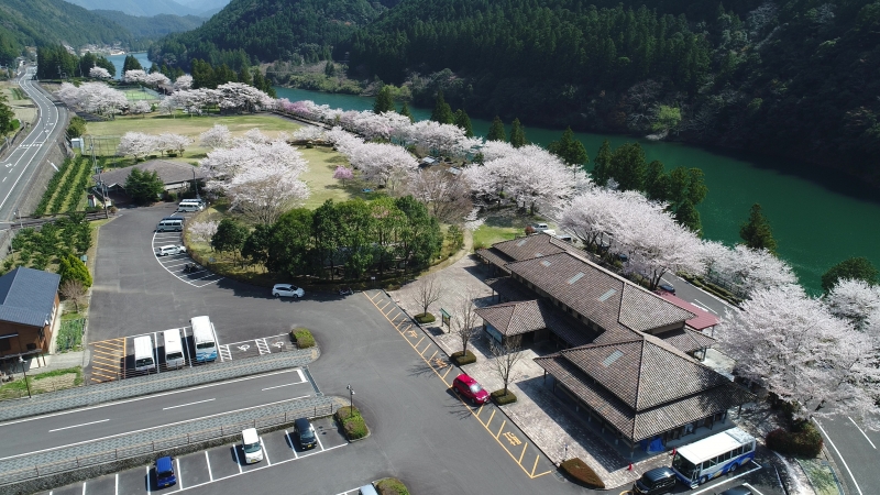 道の駅 おくとろ