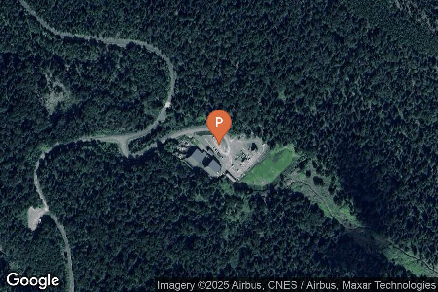 吹上温泉白銀荘駐車場